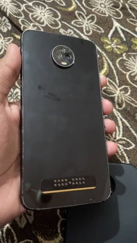 moto z3  sale and exchange 2