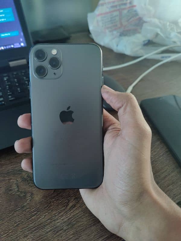 Apply Iphone 11 Pro 0