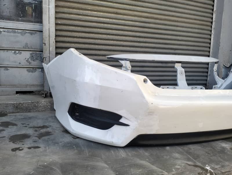 Honda civic 2020 front and bumper 0