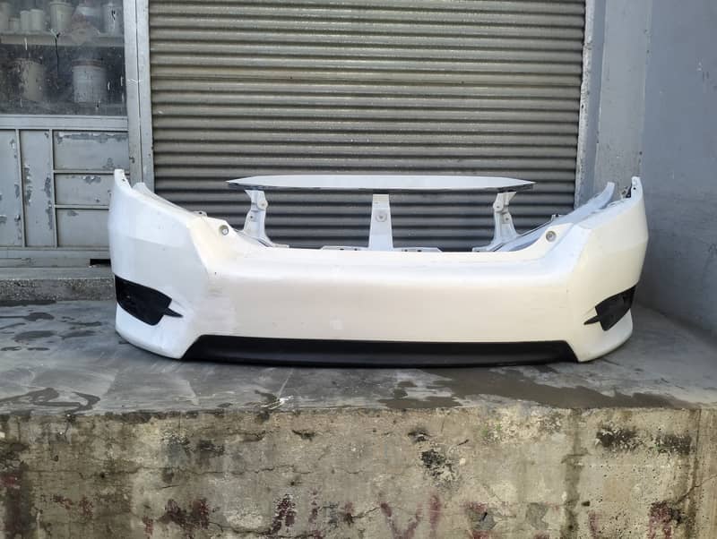 Honda civic 2020 front and bumper 1