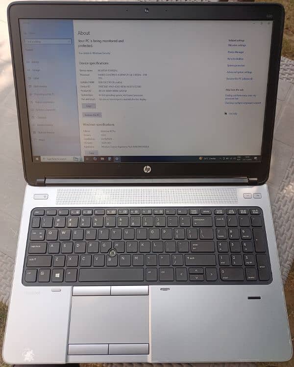 HP Laptop 1