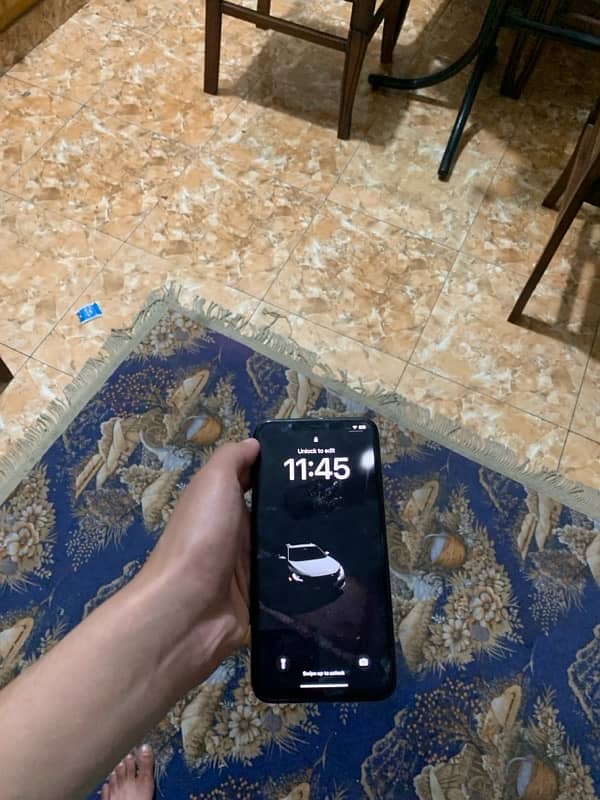 iphone 11 pro max 2