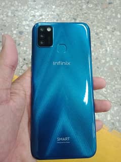 Infinix Smart six 3/64 condition 10/10 he daba charger