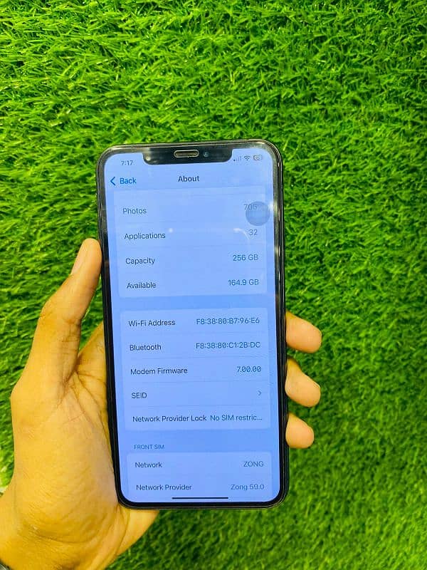 iphone XS Max 256GB 7
