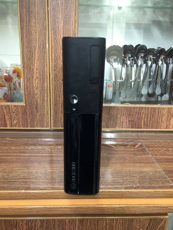 Xbox 360 slim 4