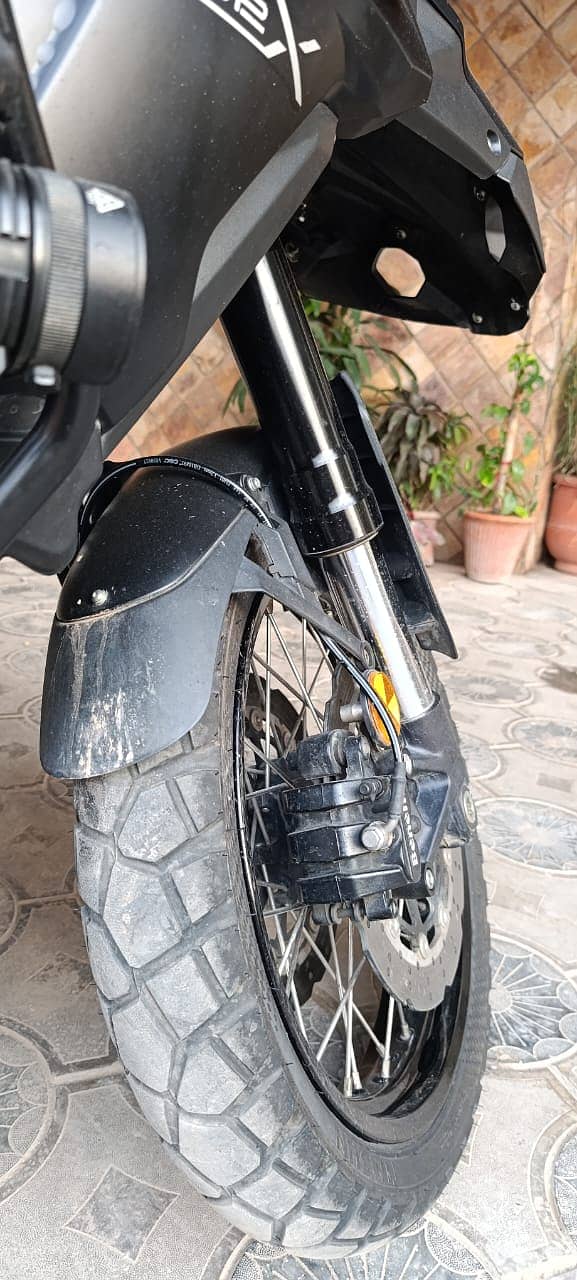 BENELLI TRK 502X (2023) MODEL 12