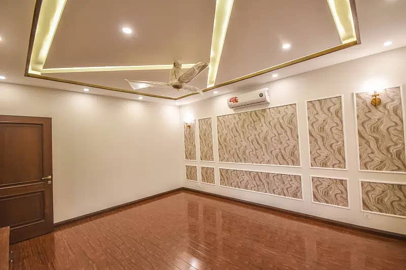 1 Kanal Modern Luxury Design Beautifull Upper portion For Rent In DHA Phase 5 5