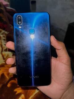 Vivo y11