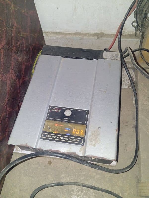 1 kb Inverter 0