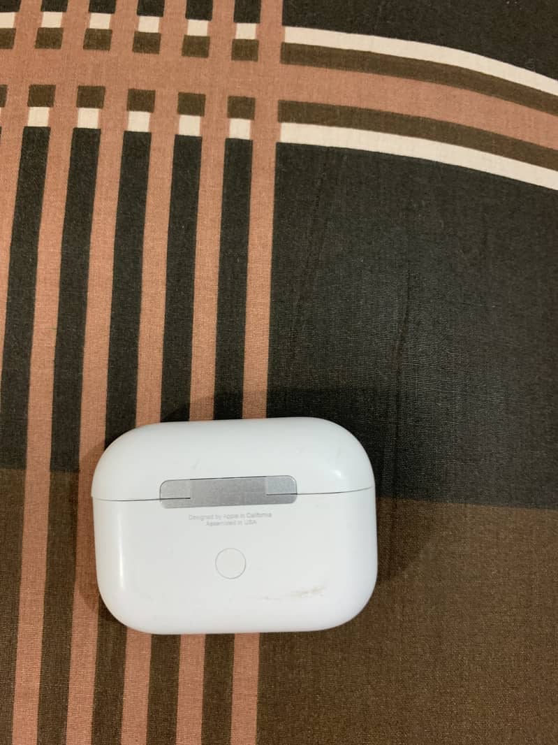 Apple airpods pro 2nd generation 1