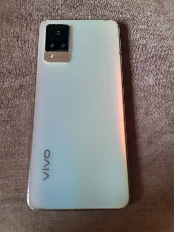 Vivo v21 7