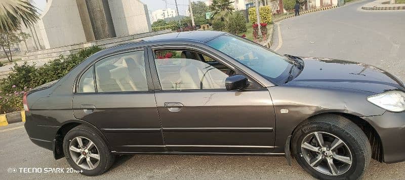 Honda Civic EXi 2004 3