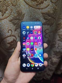 vivo V 21