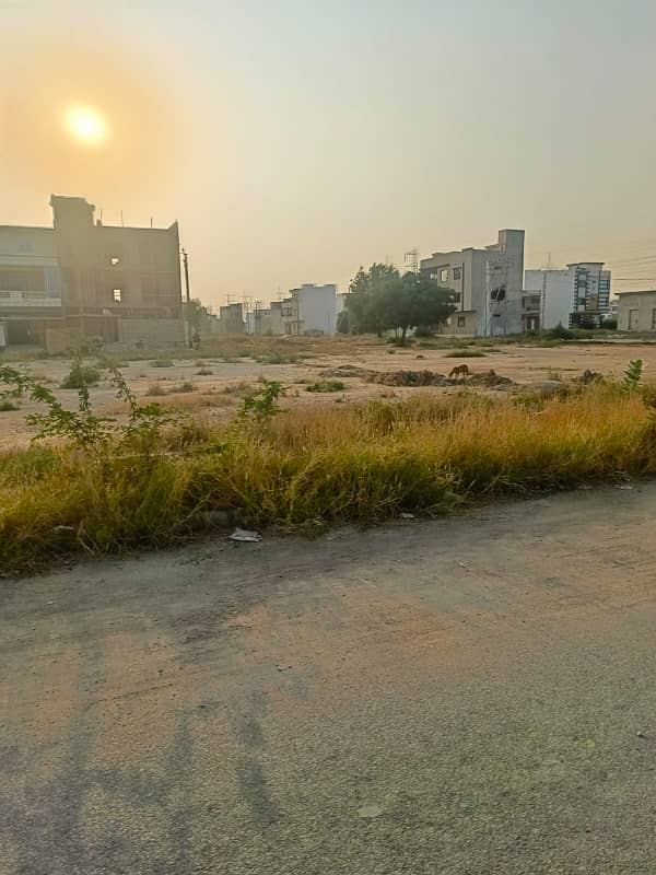 120 Sq Yard 40 ft road Plot for sale in SAADI GARDEN BLOCK 5 (0-3-1-3-2-1-0-0-5-4-7) 1