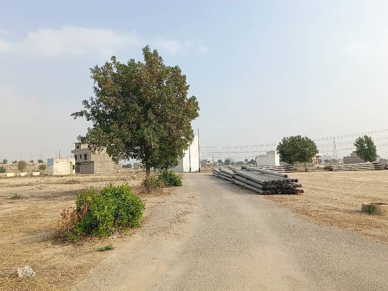 120 Sq Yard 40 ft road Plot for sale in SAADI GARDEN BLOCK 5 (0-3-1-3-2-1-0-0-5-4-7) 11