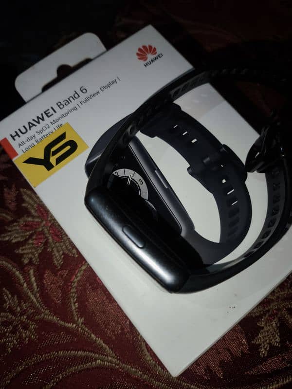 Huawei Band 6 . . 100% ok original condition 10/9 1