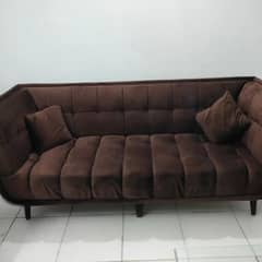 7 seater puffy chocolate brown color sofa