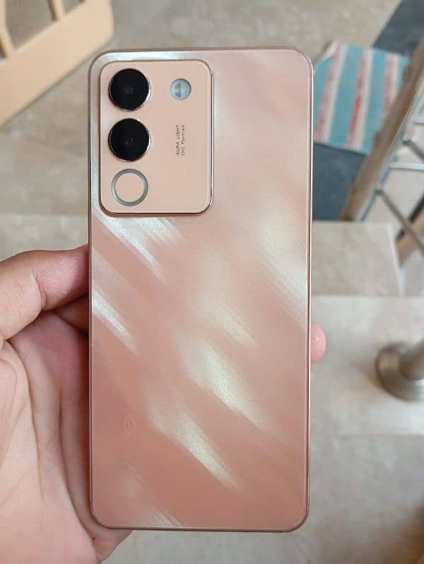 vivo v29e Rose Gold 0