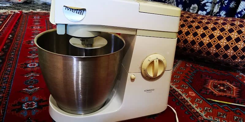 Kenwood chef major 650 watt 10/10 condition 4