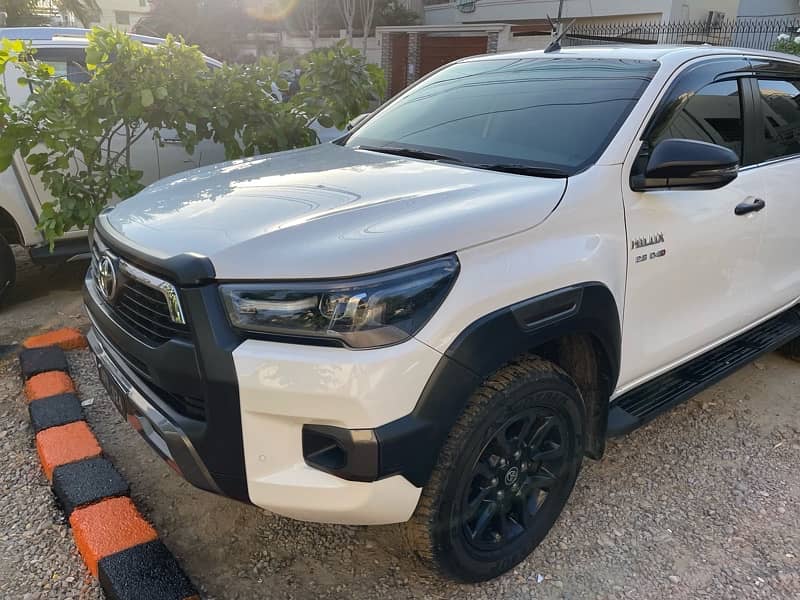 hilux revo rocco 2023 2