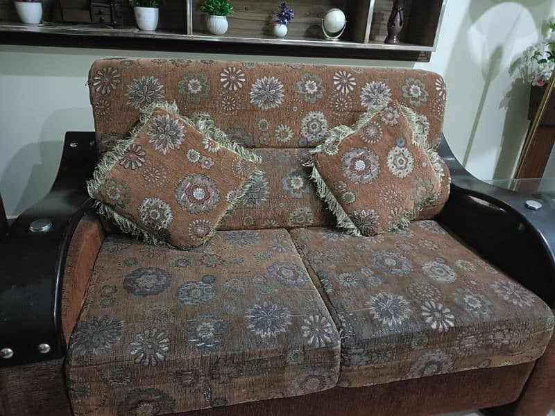 1 5 seater sofa set and 1 6 seater sofa set 3