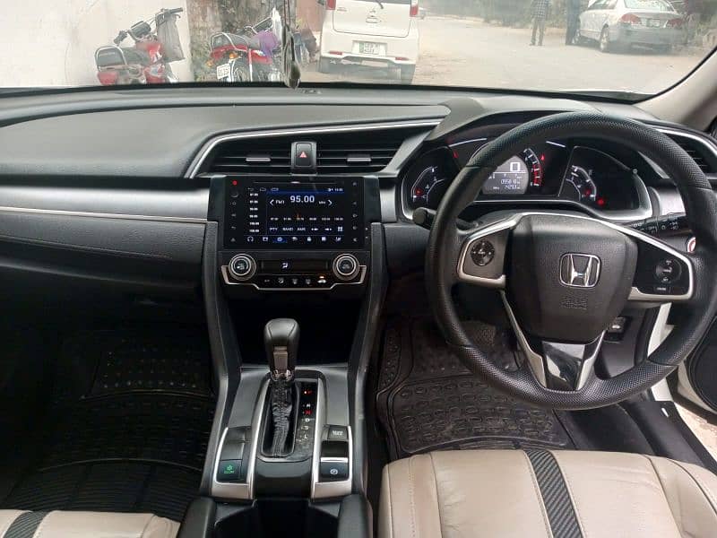 Honda Civic VTi Oriel Prosmatec 2018 Total Geniune 3