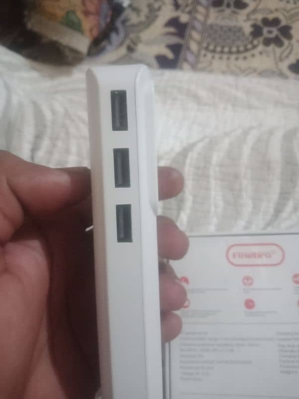 power bank y13 40000 mah 1