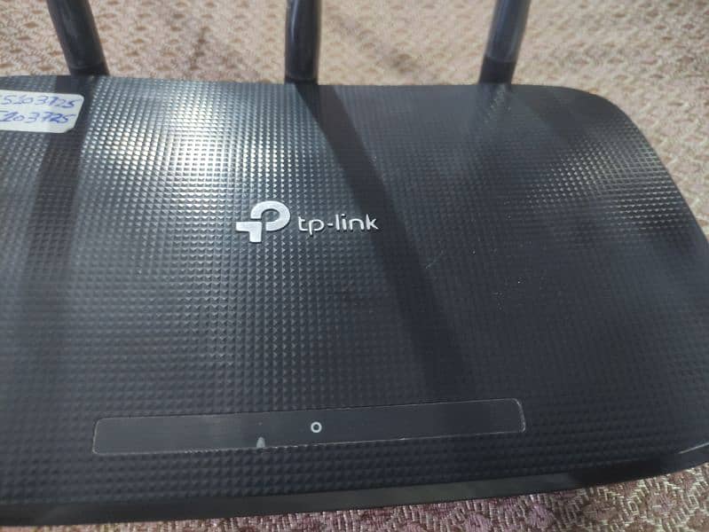 TP Link Router TL-WR940N 1