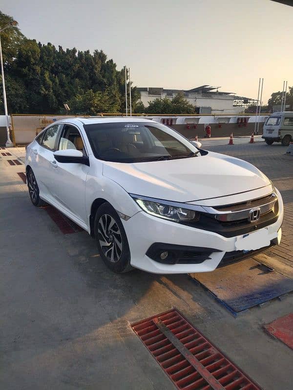 Honda Civic Oriel 2018 6