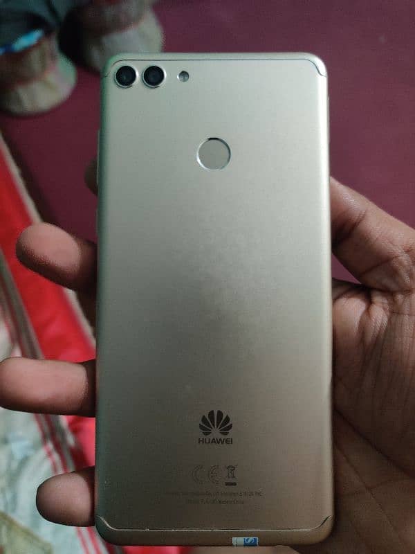 Huawei y9 2018 1