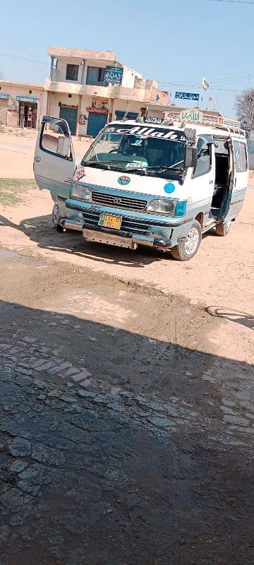 toyota hiace 1992 diesel 2400cc 4