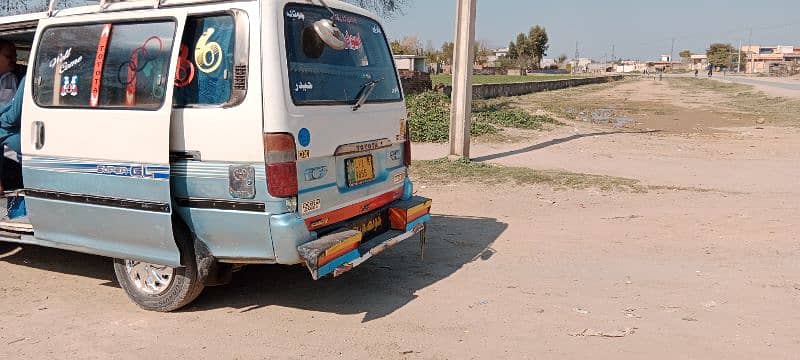 toyota hiace 1992 diesel 2400cc 9