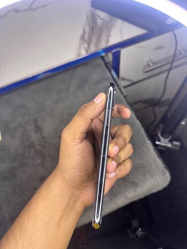 iphone x 256GB PTA 2