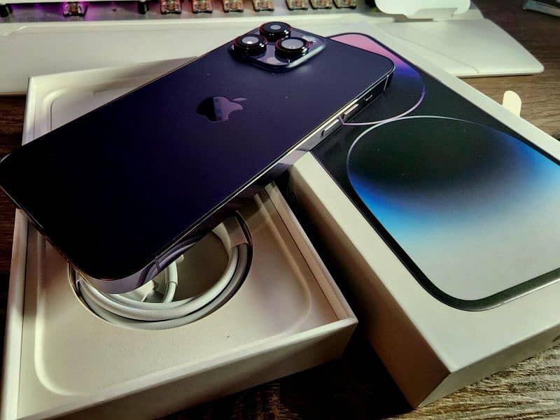 14 pro max purple 256gb Pta approved 0