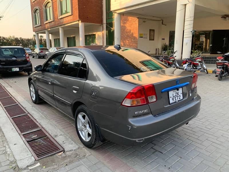 Honda Civic EXi 2004 6