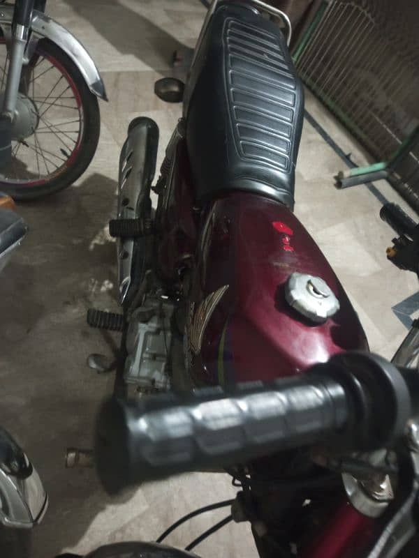 Honda cg125 0