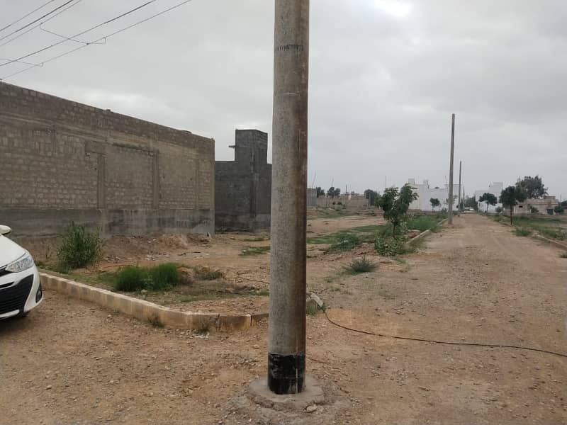 120 Sq Yard Transfer Plot In PIR AHMED ZAMAN TOWN Block 1 9