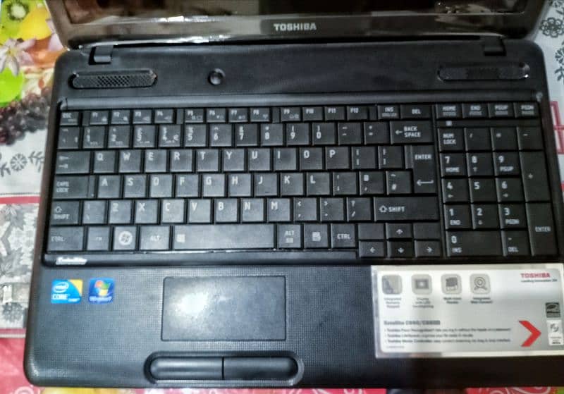 Selling Toshiba C660. 1