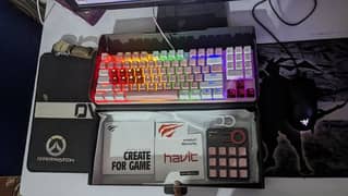 Havit mechanical Gaming Keyboard with box and extra keycaps