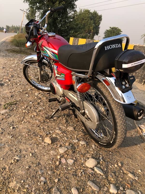 Honda 125 2023 PESHAWAR REGISTERED 3