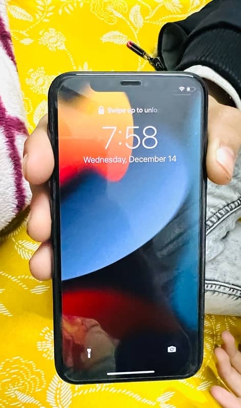 I phone 11 pro (256gb non pta) 3