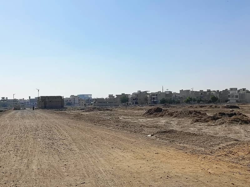 240 Sq Yard Corner Plot For Sale in PIR AHMED ZAMAN TOWN BLOCK 4 12