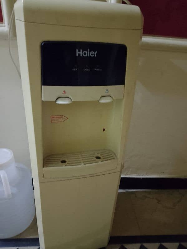 Haier Dispenser for sale Hot and cold water both functional 1