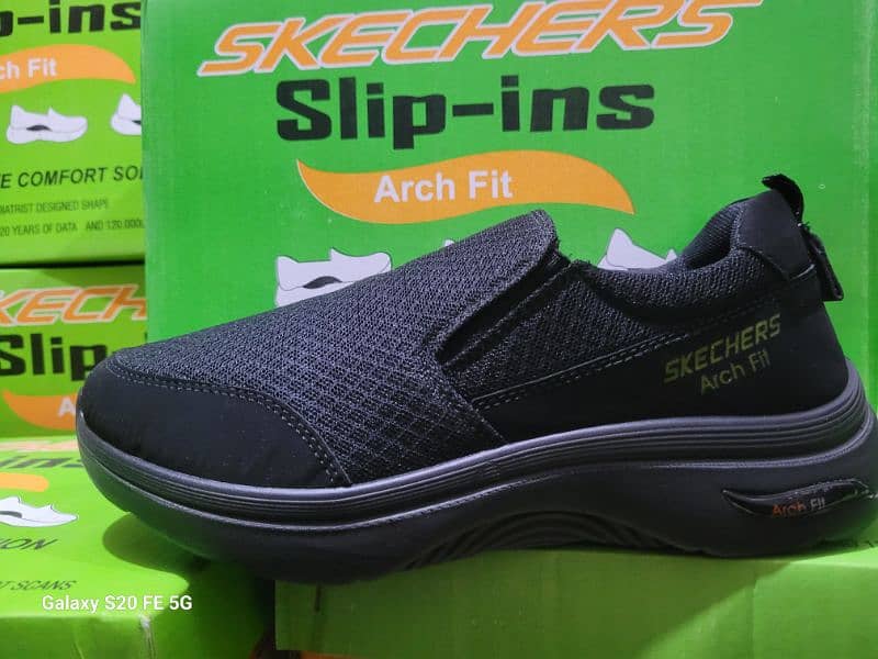 orignal medicated sketchers made in veitnam 1