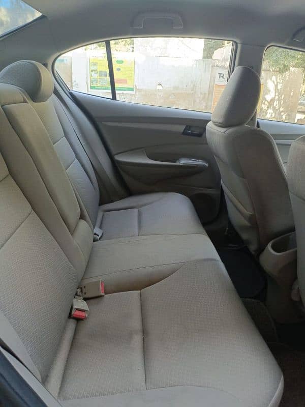 Honda City IVTEC 1.3 Model 2014 Automatic 9