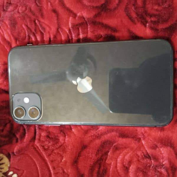 iphone 11 , 128 Gb 2