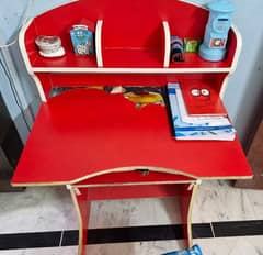 Kids study table