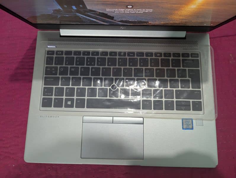 HP laptop 830 G6 9