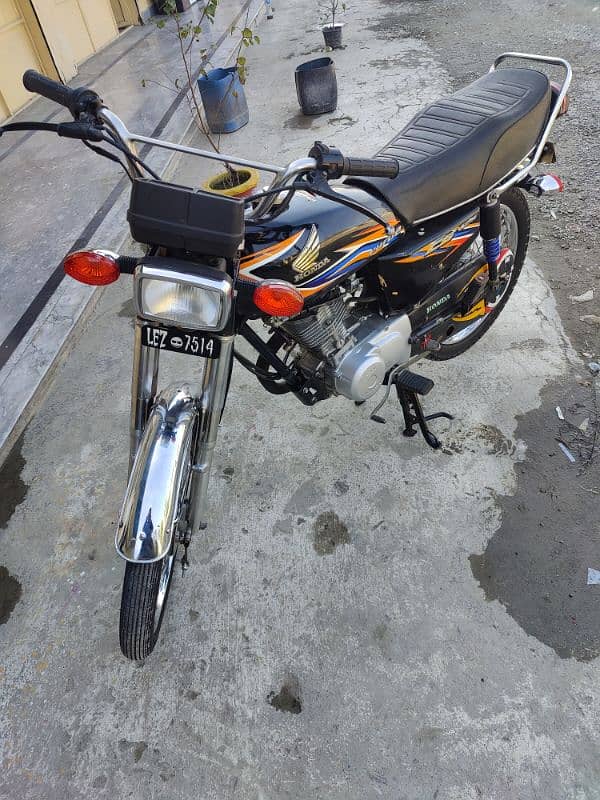 honda 125 (03048975677) 1