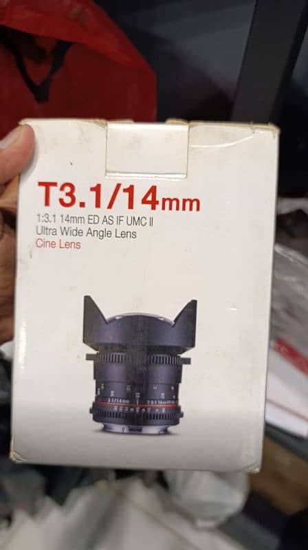 dslr plus lenses 1